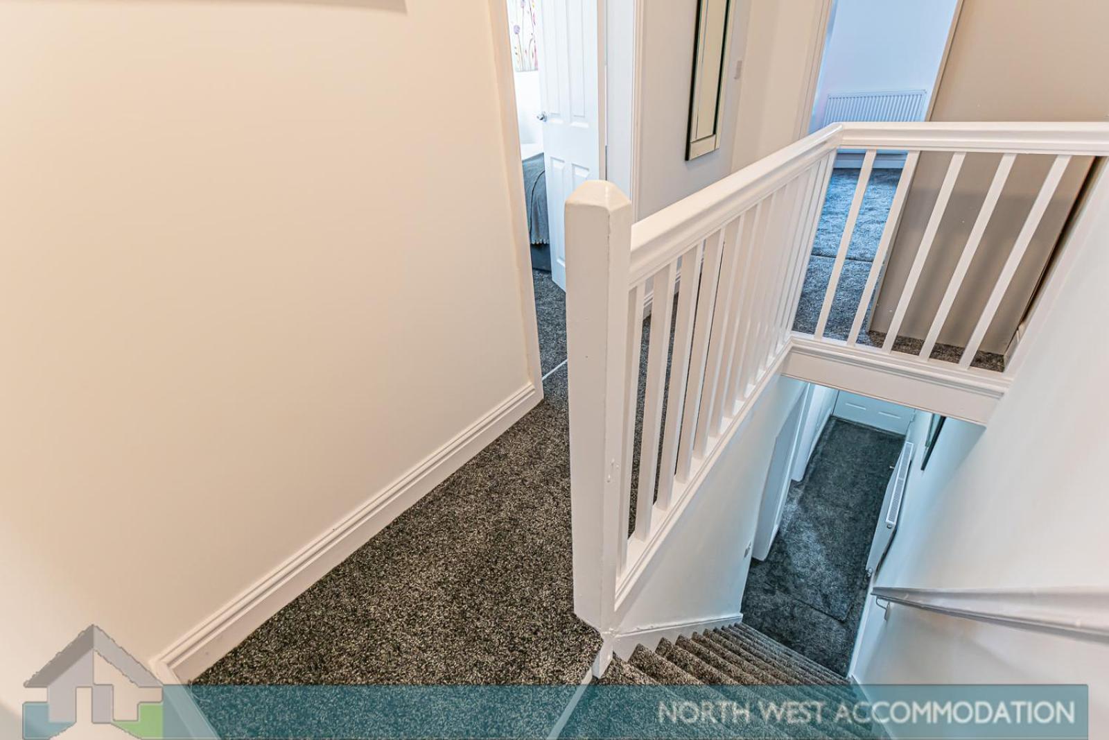 Wellfield Serviced Accommodation ワーリントン エクステリア 写真